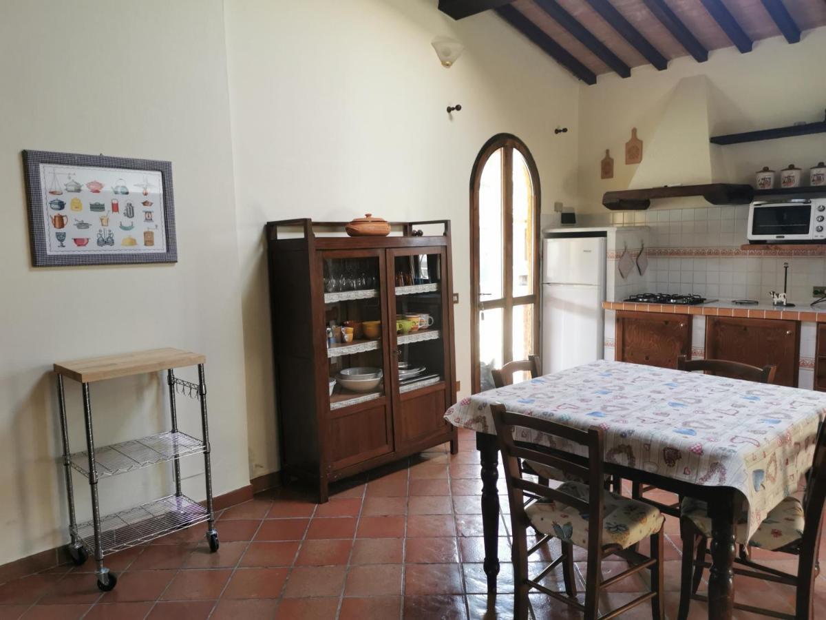 Podere Serena Кастането Кардучи Екстериор снимка