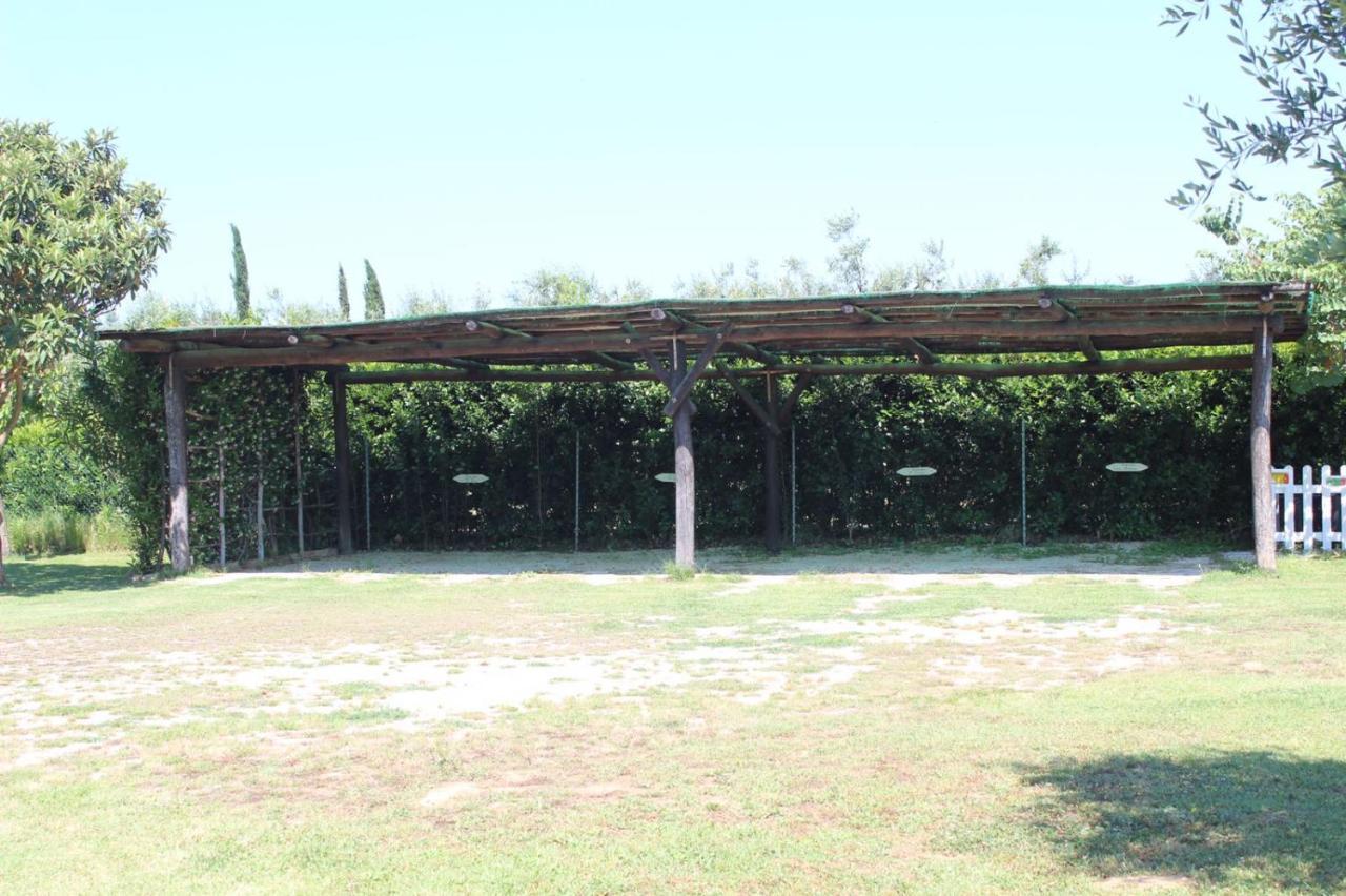 Podere Serena Кастането Кардучи Екстериор снимка